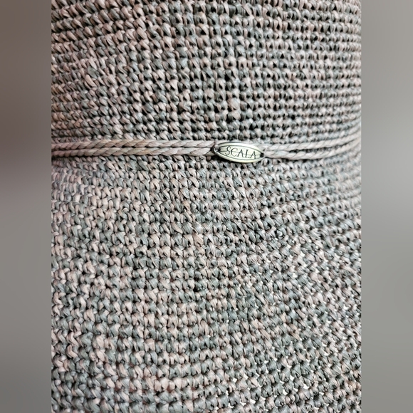 Gently used womens adjustable  crotcheted paper hat this hat is indestructible - Picture 2 of 5